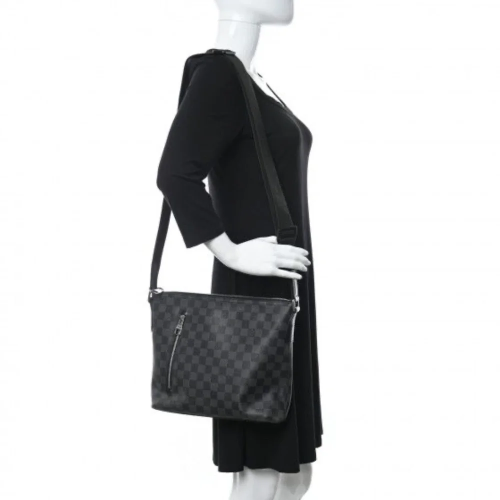 Authentic LOUIS VUITTON Damier Graphite Mick PM Shoulder Bag Black/Grey - Picture 3 of 14